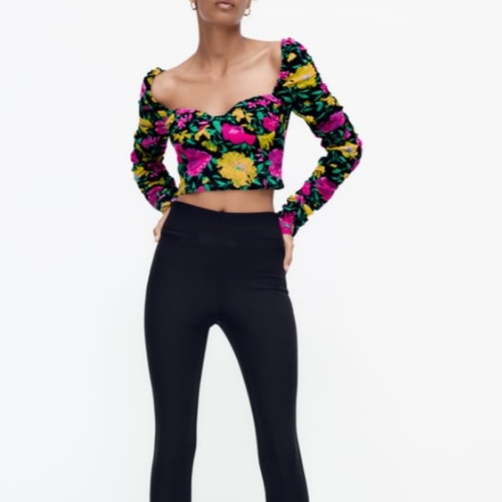 Crop Long Sleeves